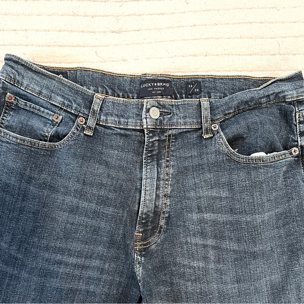 Lucky Brand 410 Athletic Slim Jeans